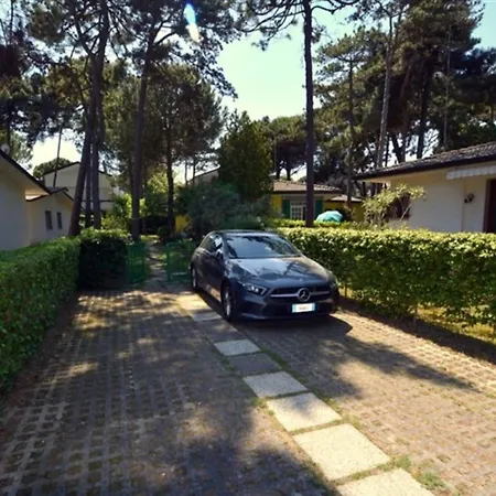 Semi Detached With Private Fenced Garden In Lignano Pineta *