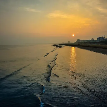 Semi Detached With Private Fenced Garden In Lignano Pineta Villa Lignano Sabbiadoro