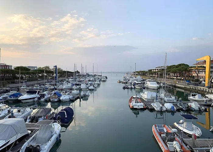 Semi Detached With Private Fenced Garden In Lignano Pineta Villa *