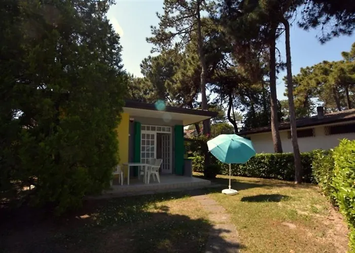 Semi Detached With Private Fenced Garden In Lignano Pineta Villa *