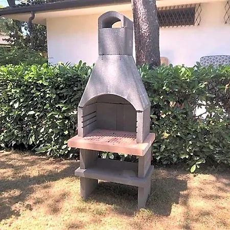 Semi Detached With Private Fenced Garden In Lignano Pineta Villa Lignano Sabbiadoro